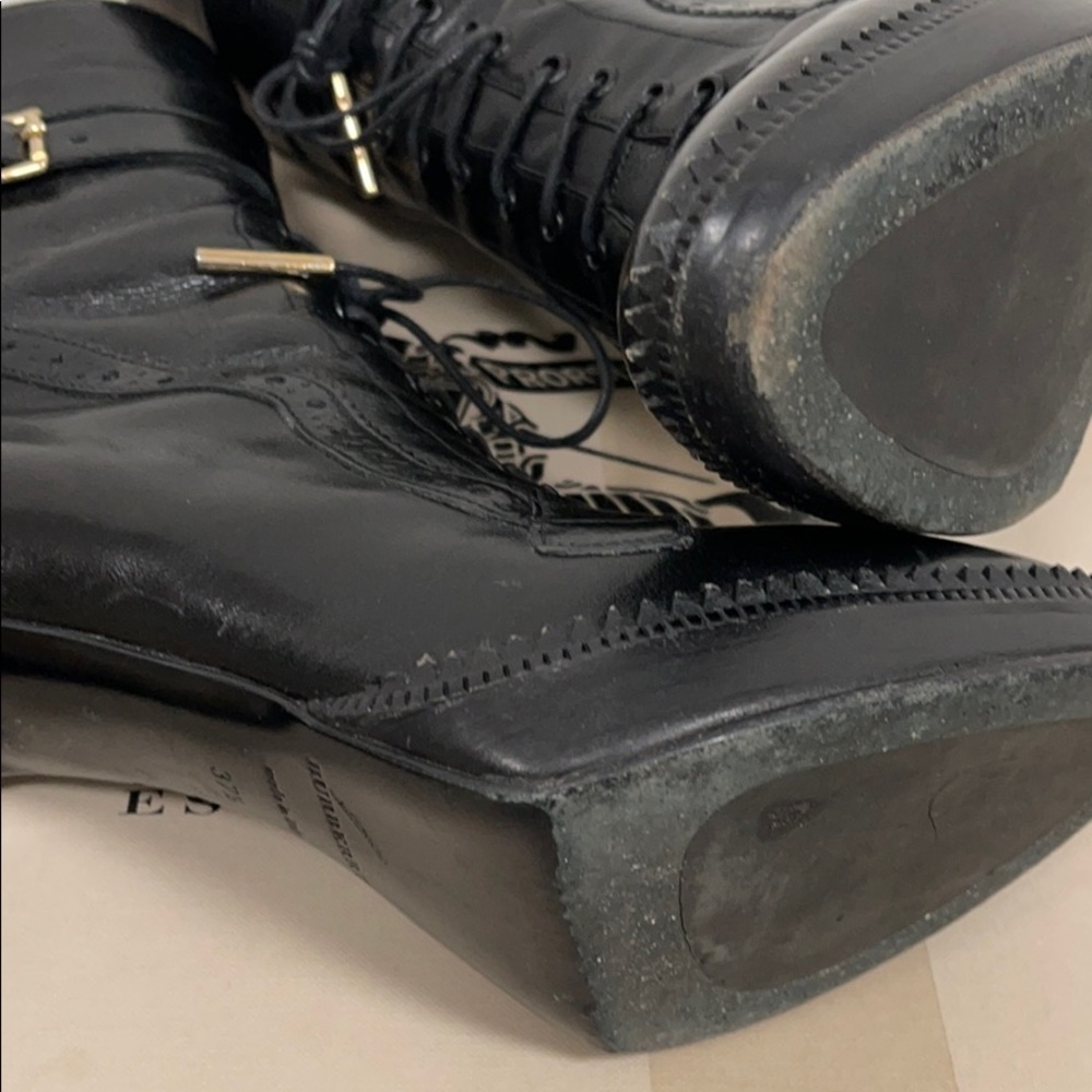 Burberry ankle bootie - Picture 7 of 10